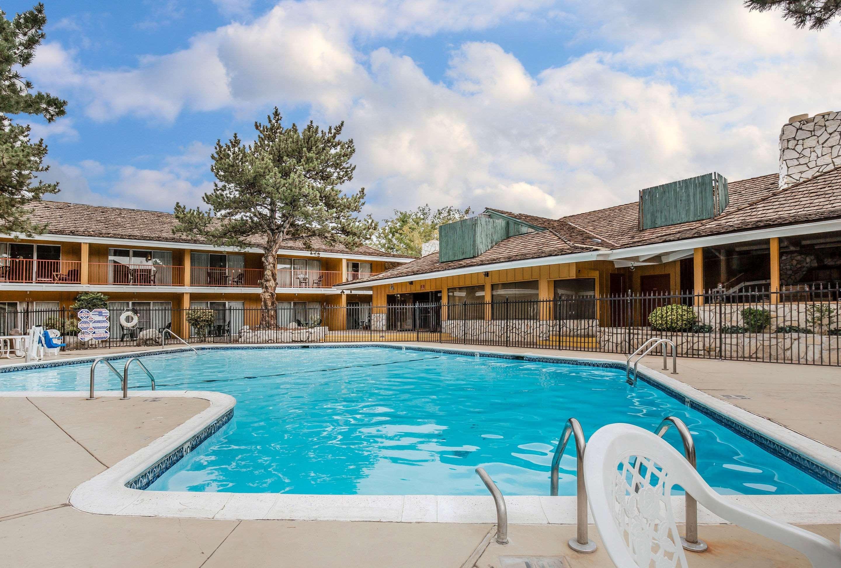 Econo Lodge Near Reno-Sparks Convention Center Exteriér fotografie