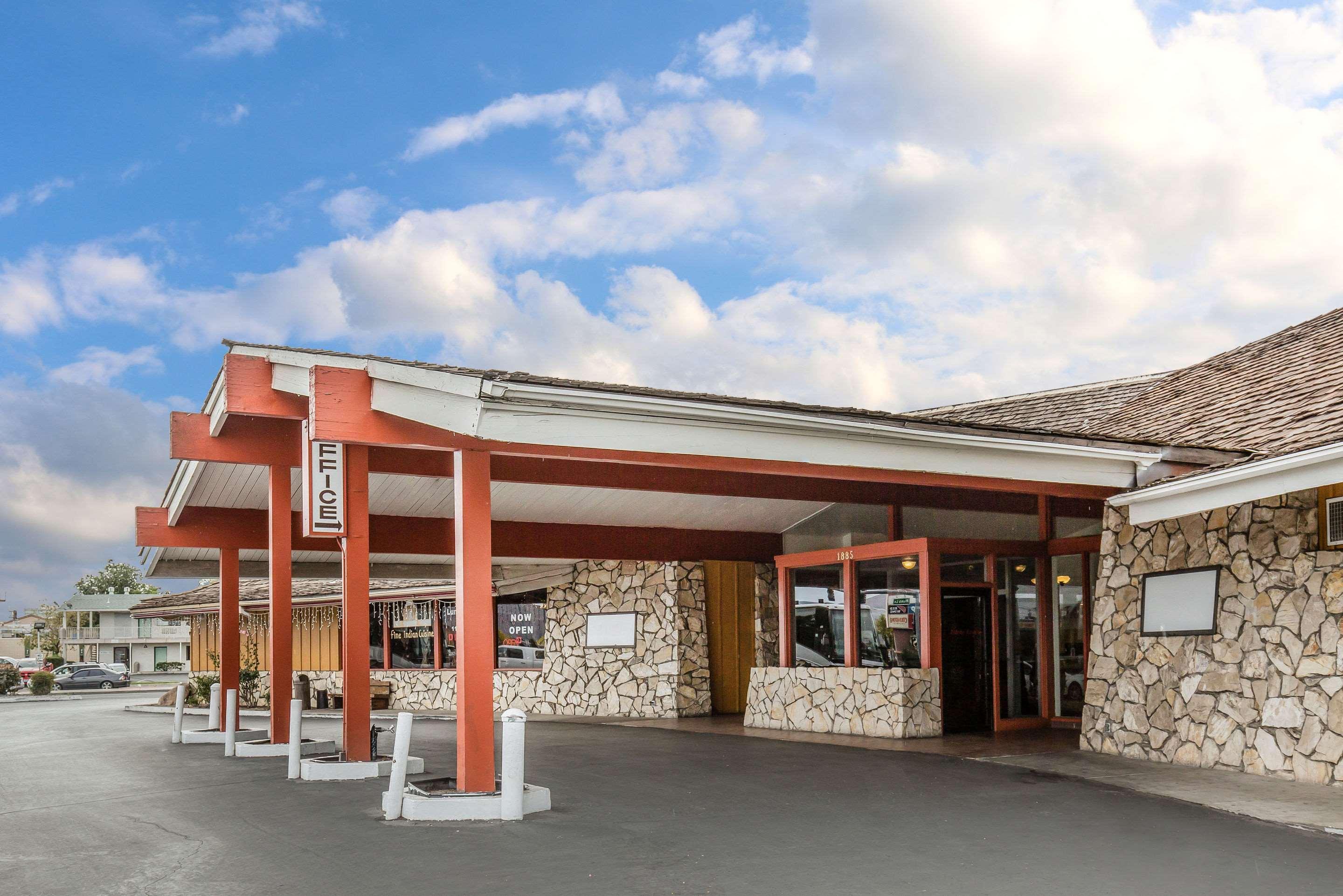 Econo Lodge Near Reno-Sparks Convention Center Exteriér fotografie